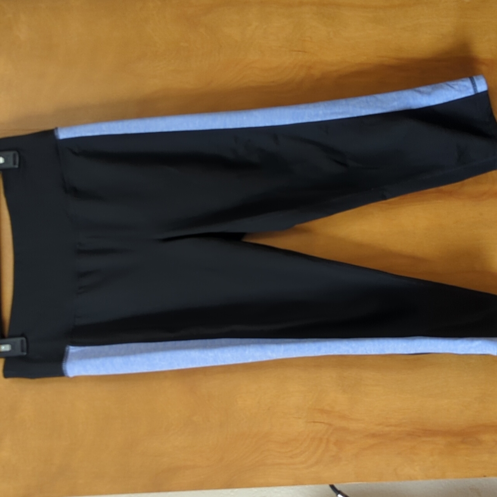 Yoga pant Capri small inner pocket